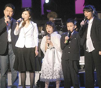 紀(jì)念臺已故藝人馬兆駿 8金曲帝后獻(xiàn)唱音樂會