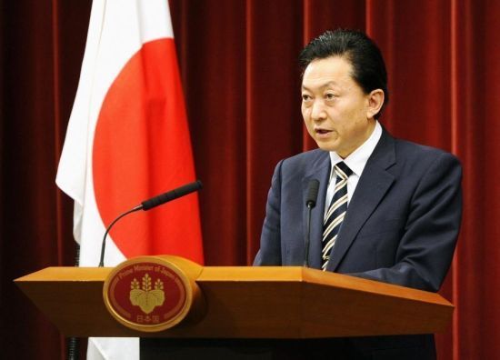 日本前首相鳩山由紀夫?qū)γ裰鼽h徹底失望 考慮離開