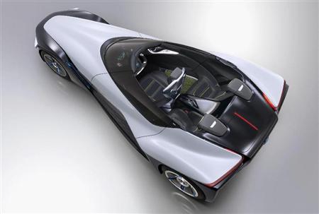 日產(chǎn)汽車(chē)公司新推三角形跑車(chē) 駕車(chē)者會(huì)有飛翔感覺(jué)